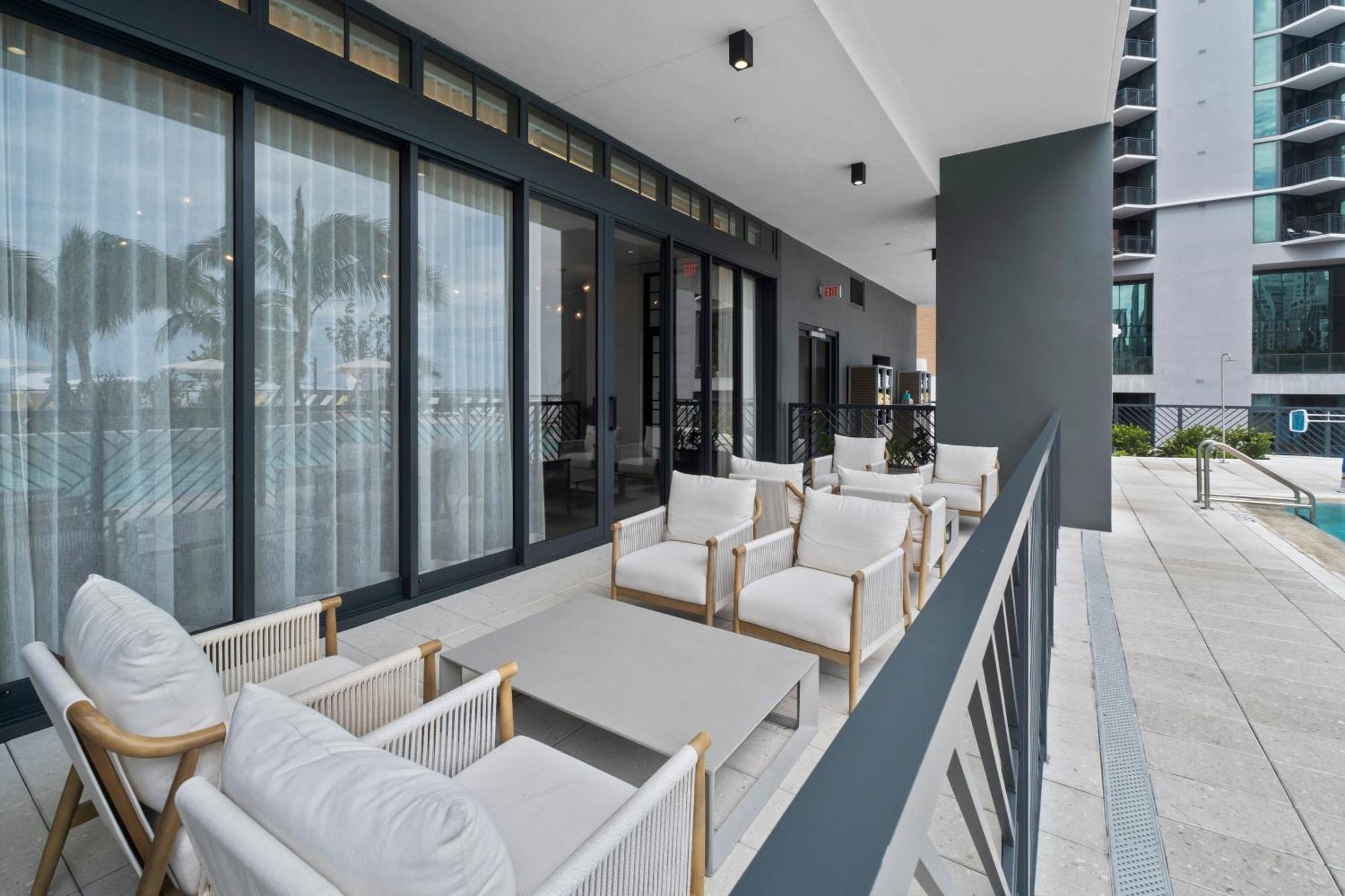 Natiivo By Ionica Residences 마이애미 외부 사진